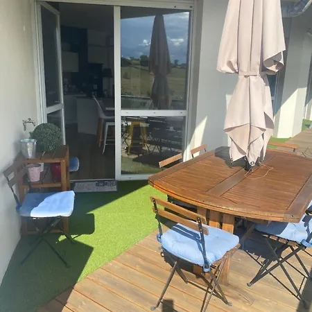 100m2 Au Calme Dans Un Ecrin De Verdure Διαμέρισμα *