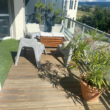 100m2 Au Calme Dans Un Ecrin De Verdure Διαμέρισμα Saint-Chamond